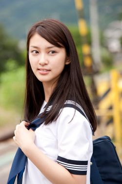 伍千里